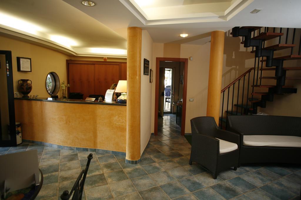 Hotel B&B Marina Capaccio Exterior photo